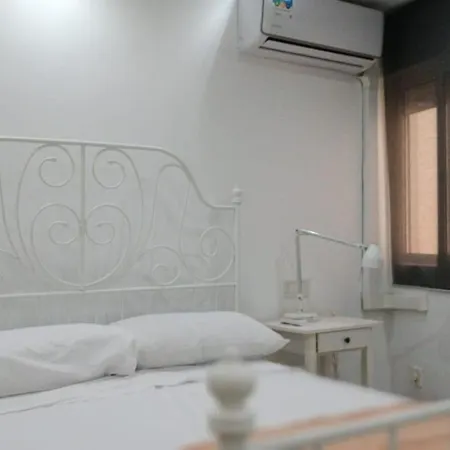 Paseo Marítimo Centro Apartamento *